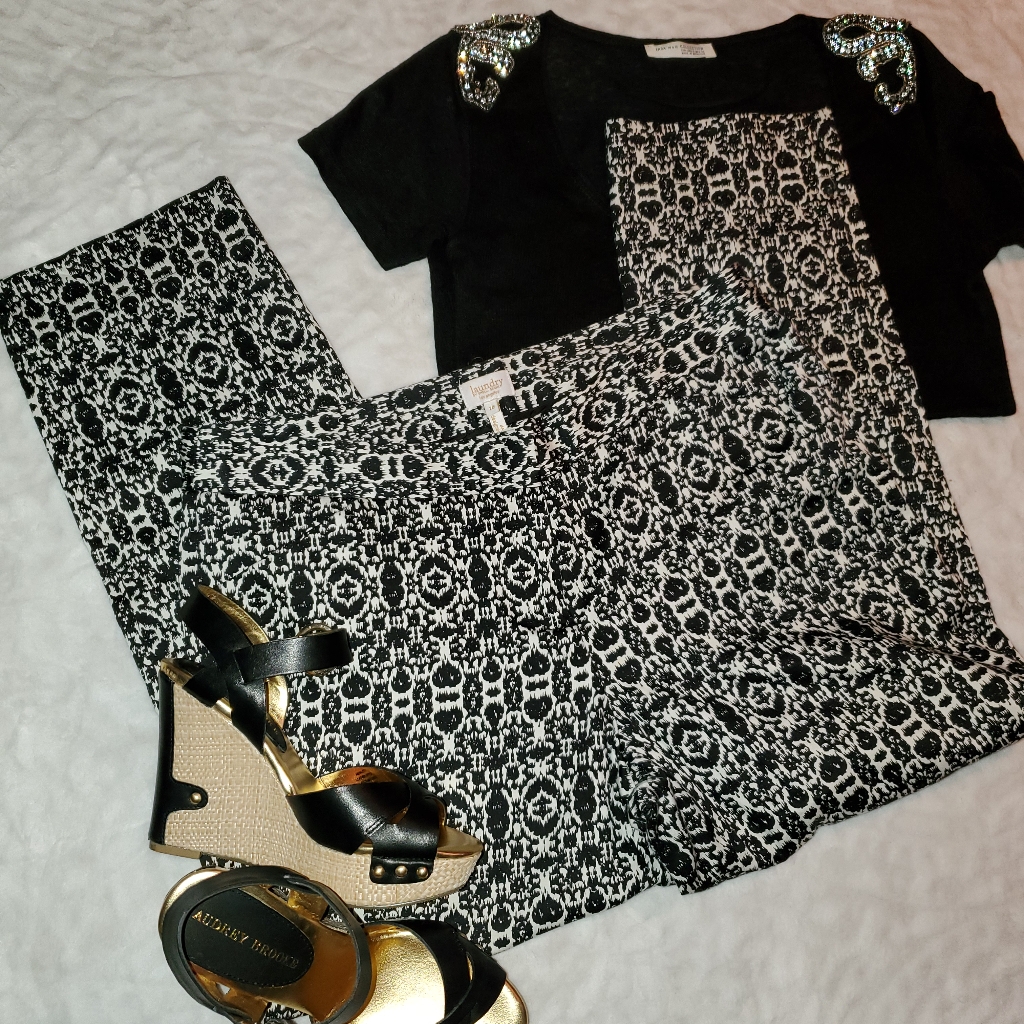 Laundry Capris By Shelli Segal